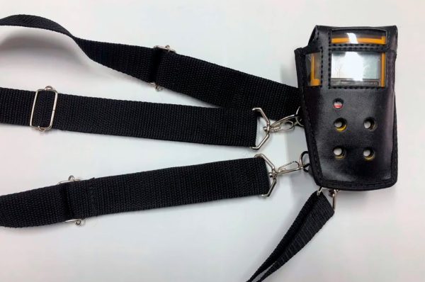 Capa Com Alça Microclip