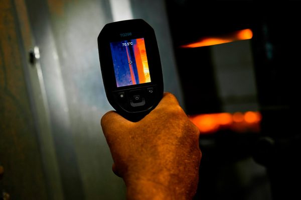 FLIR TG298